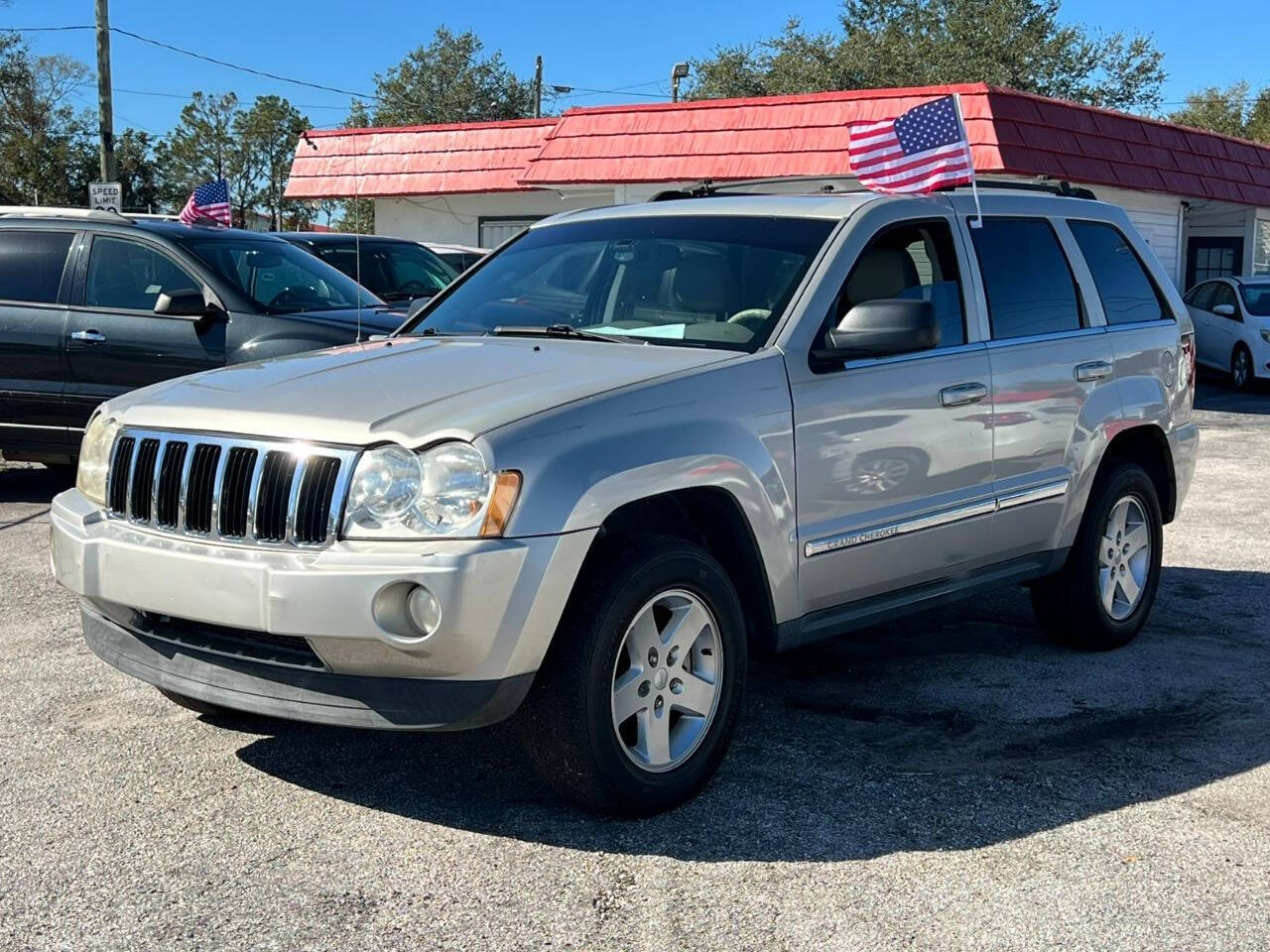 2007 Jeep Grand Cherokee for sale at JOHNS AUTO SALES LLC in Apopka, FL