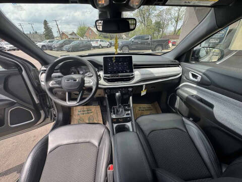 2023 Jeep Compass Latitude