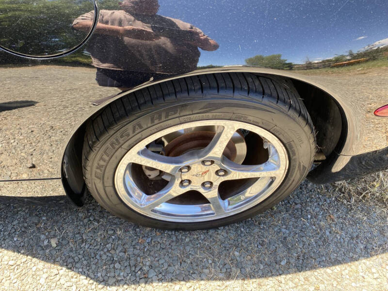 2004 Chevrolet Corvette