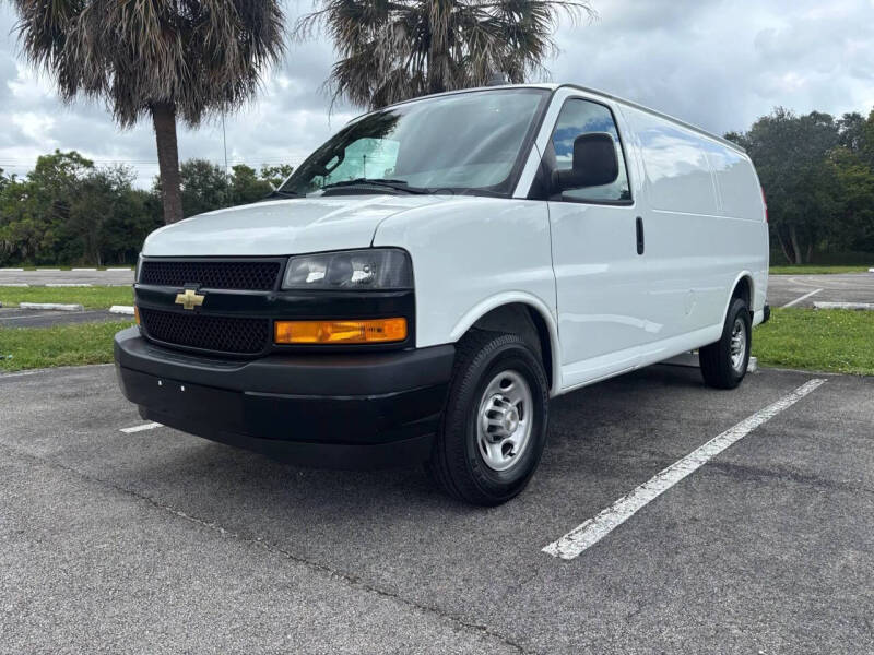 2021 Chevrolet Express 2500