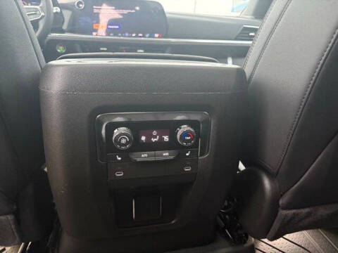 2025 Chevrolet Tahoe RST