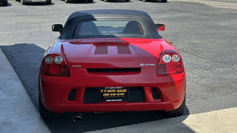 2003 Toyota MR2 Spyder