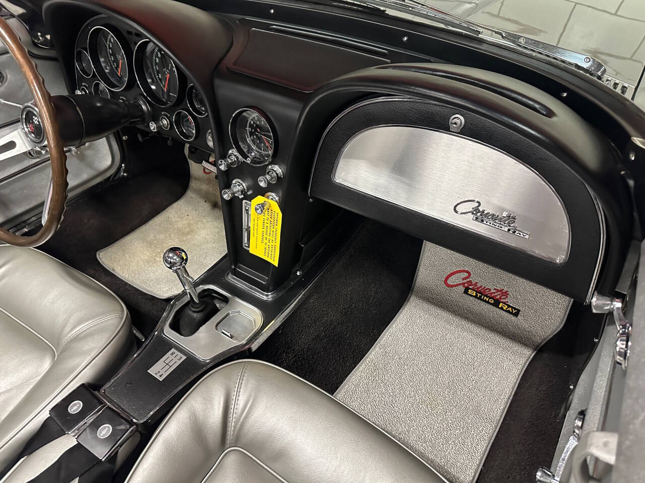 1965 Chevrolet Corvette 82