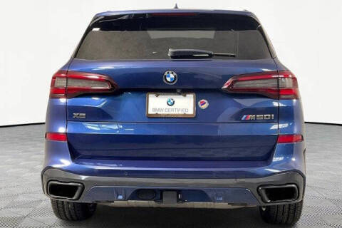 2022 BMW X5 M50i