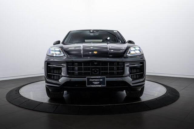 2025 Porsche Cayenne Coupe