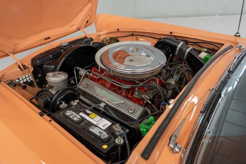 1957 Ford Thunderbird