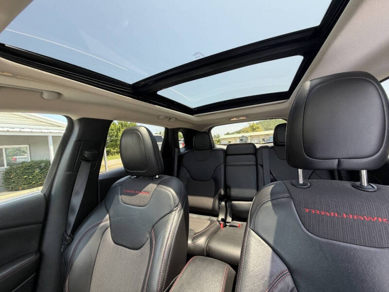 2017 Jeep Cherokee Trailhawk L Plus