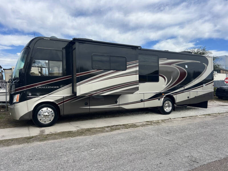2013 Thor Motor Coach CHALLENGER 37GT