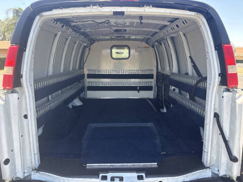 2016 Chevrolet Express 2500
