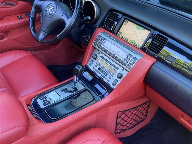 2007 Lexus SC 430