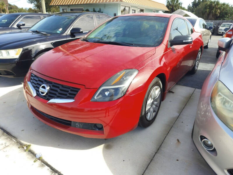 2008 Nissan Altima SE's photo