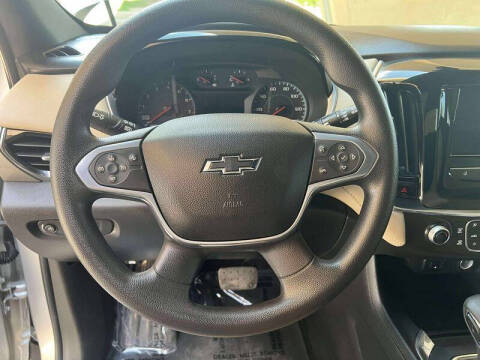 2022 Chevrolet Traverse LS