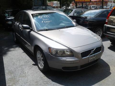 2004 Volvo S40 for sale at Wilson Investments LLC in Ewing NJ