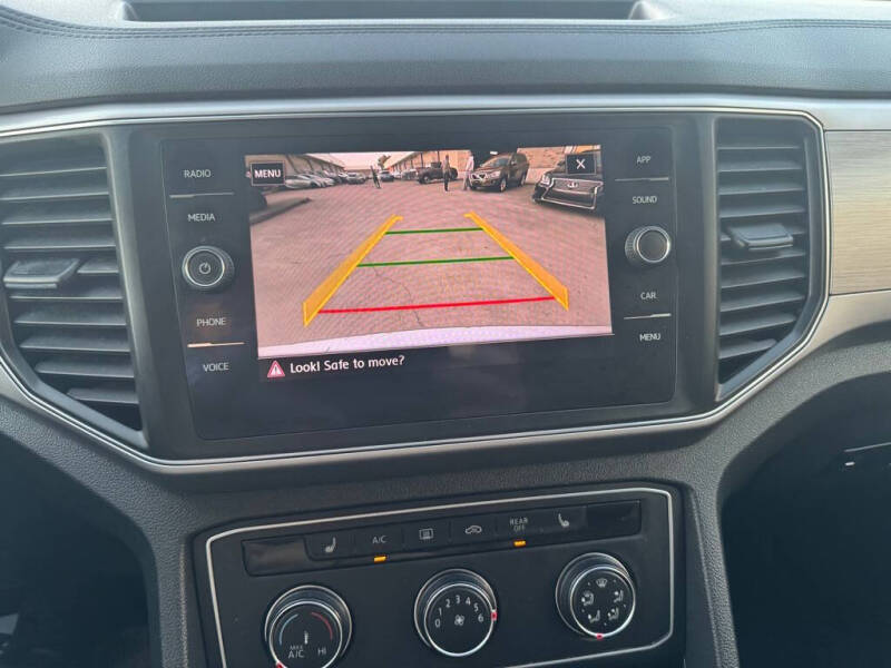 2018 Volkswagen Atlas V6 SE