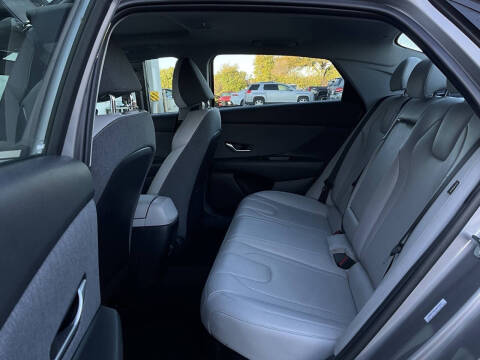 2025 Hyundai Elantra Hybrid Limited