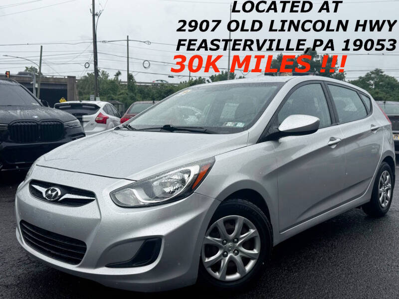 2013 Hyundai Accent GS 5-Door 6-Speed Automatic's photo