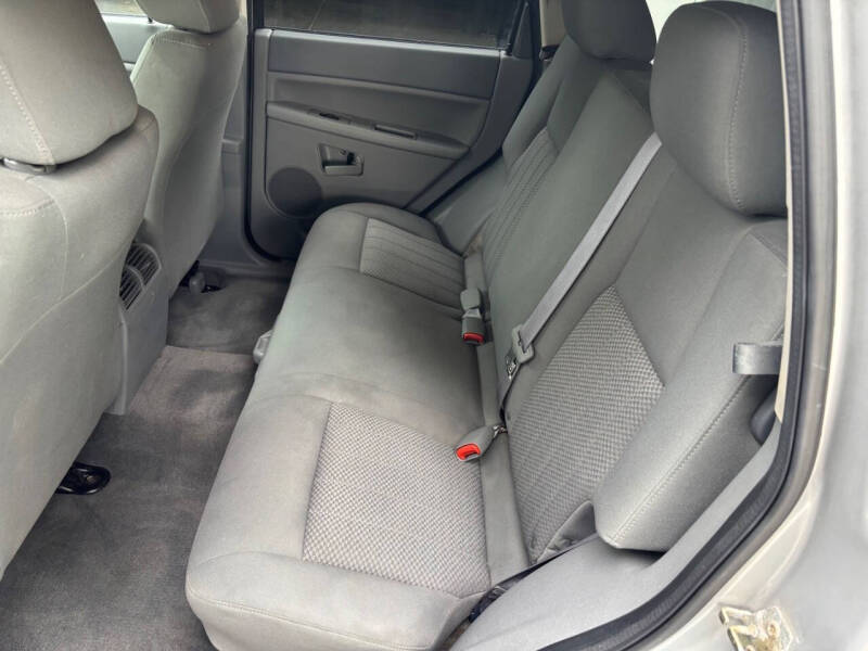 2005 Jeep Grand Cherokee Laredo