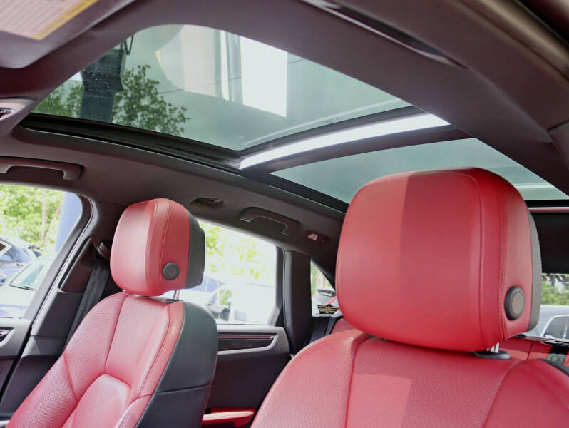 2018 Porsche Macan