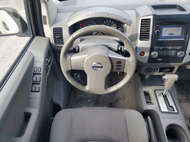 2011 Nissan Frontier SV V6