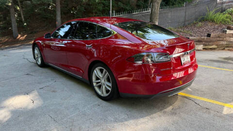 2015 Tesla Model S 70D