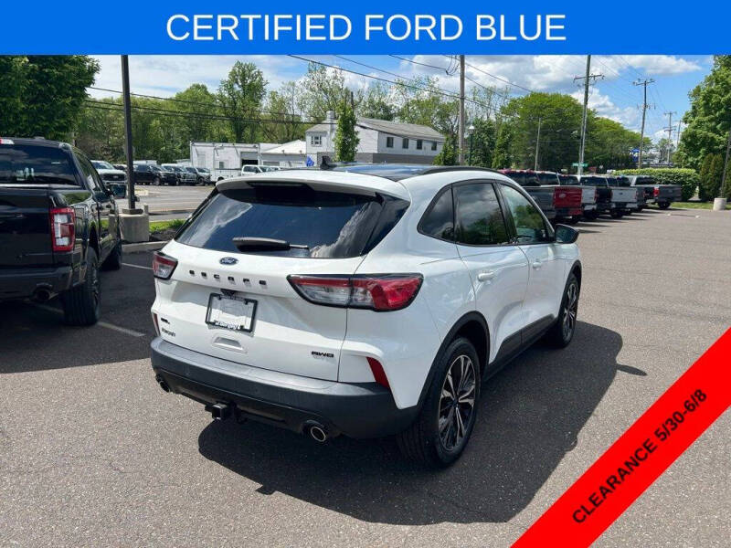 2022 Ford Escape SEL