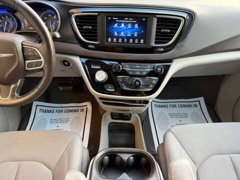 2020 Chrysler Pacifica Touring