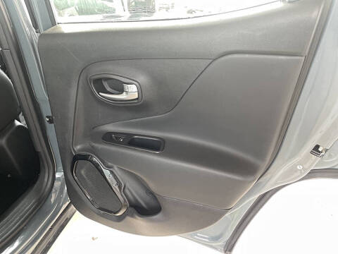 2017 Jeep Renegade Altitude