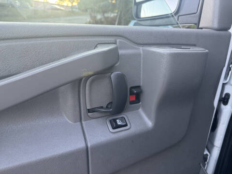 2019 GMC Savana 2500