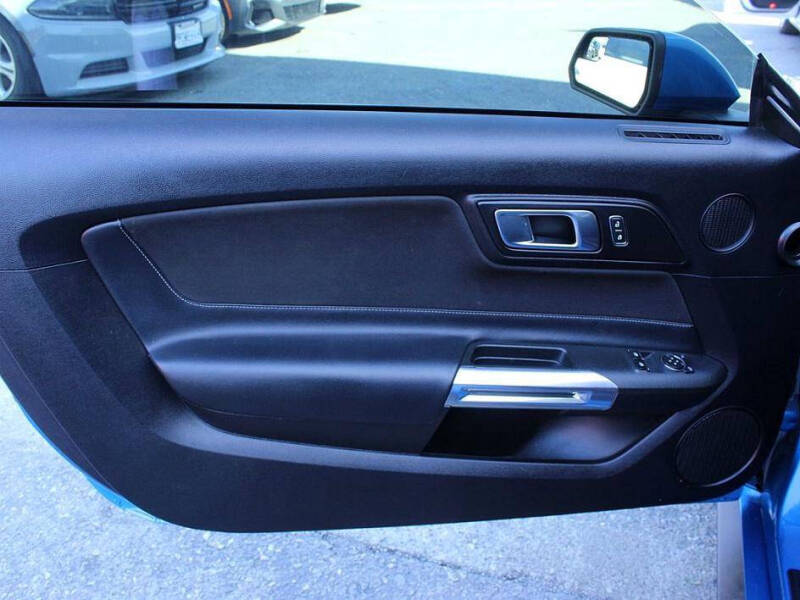 2019 Ford Mustang EcoBoost