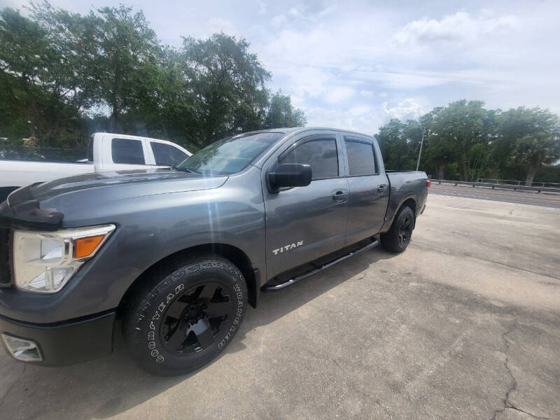 2017 Nissan Titan S