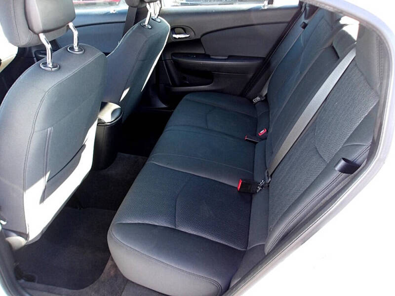 2011 Chrysler 200 Touring