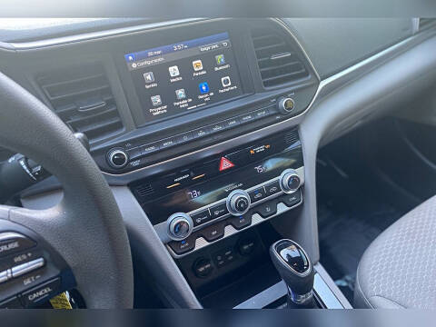 2020 Hyundai Elantra