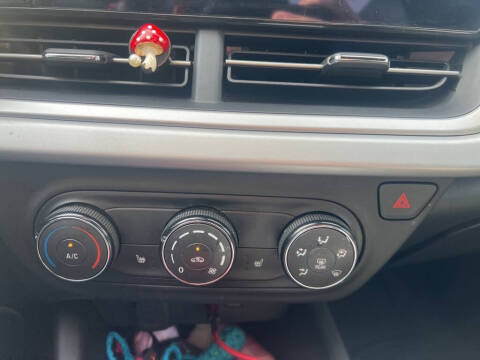 2024 Chevrolet Trax RS