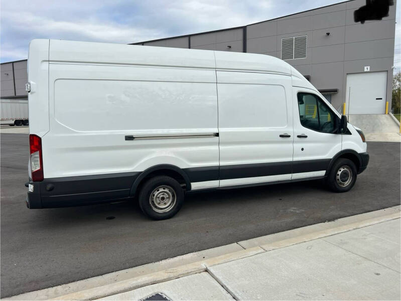 2016 Ford Transit Base photo 6