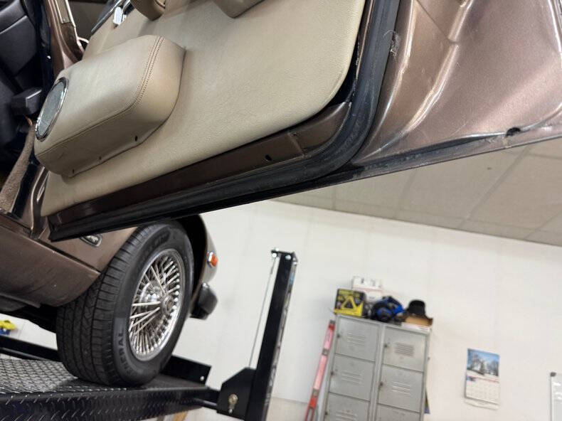 1986 Jaguar XJ-Series XJ6 Vanden Plas