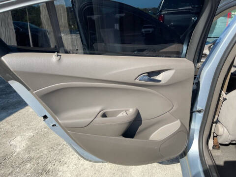 2017 Chevrolet Cruze LS Auto