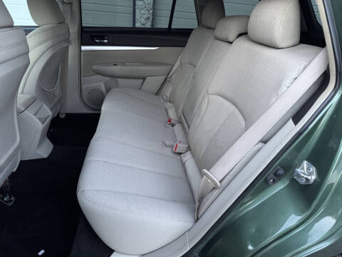 2011 Subaru Outback 2.5i