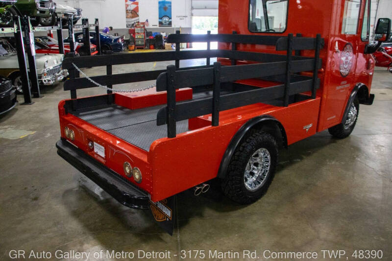 1984 Chevrolet P30 Forward Control Chassis