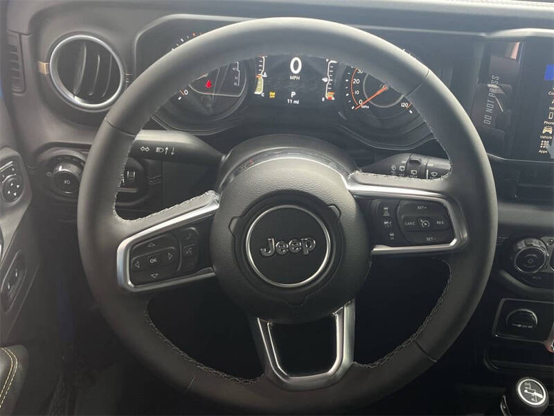 2025 Jeep Wrangler Sahara