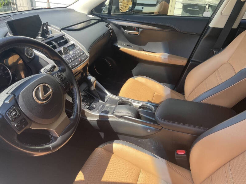 2016 Lexus NX 200t