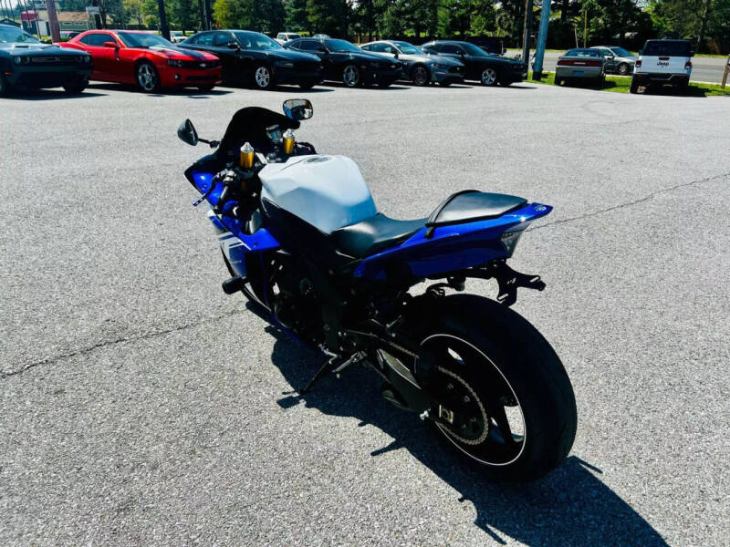 2014 Yamaha YZF-R1