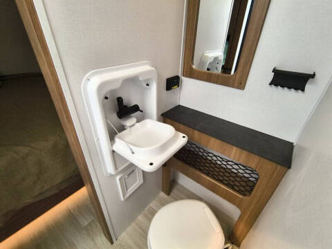 2026 Keystone RV REIGN 19RK