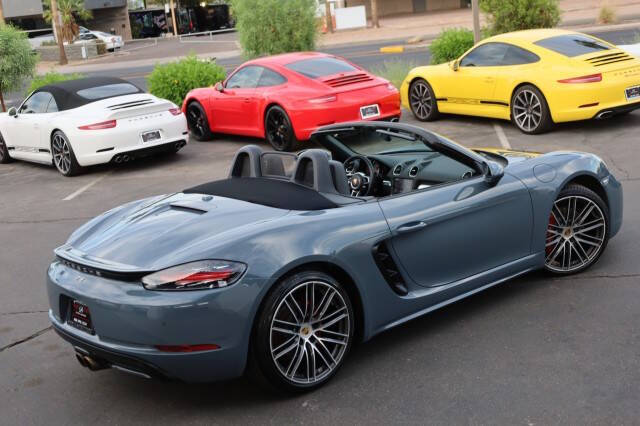2017 Porsche 718 Boxster S