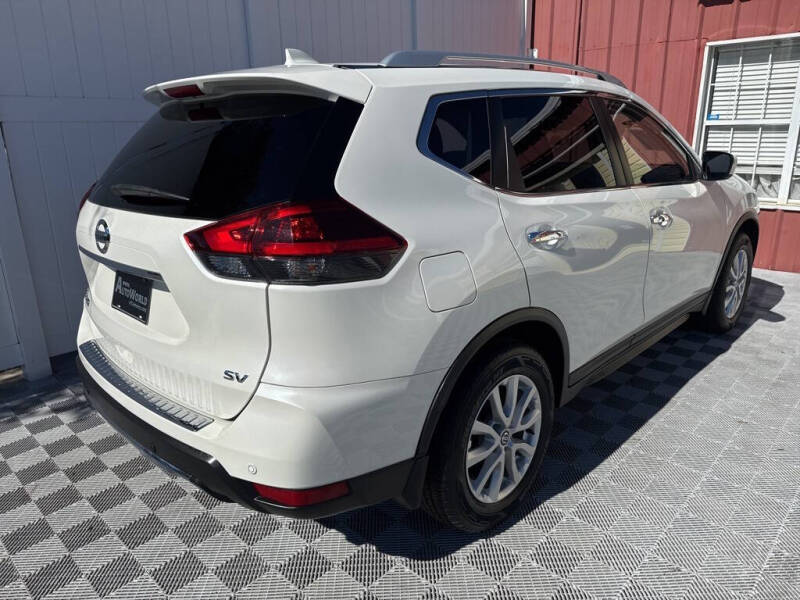 2020 Nissan Rogue SV