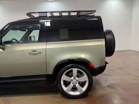 2024 Land Rover Defender 90 P400 X-Dynamic SE