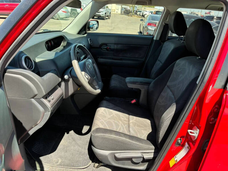 2013 Scion xB