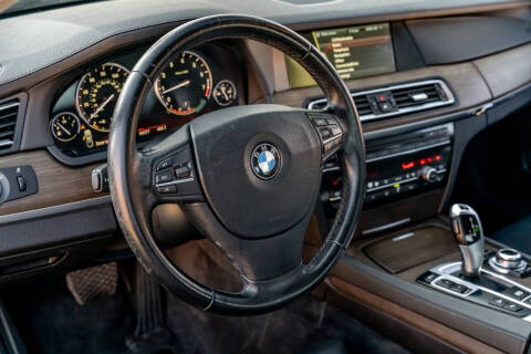 2011 BMW 7 Series 750Li xDrive