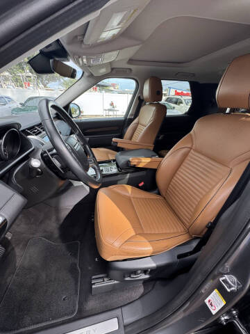 2017 Land Rover Discovery HSE