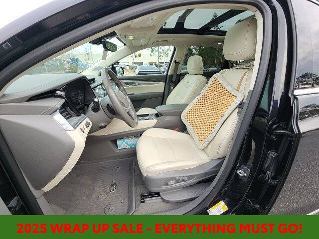 2023 Cadillac XT5 Premium Luxury