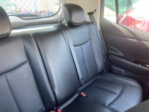2015 Nissan LEAF S